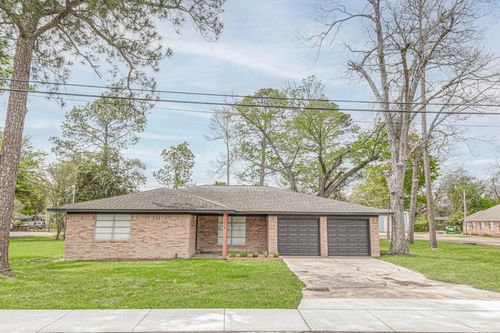 2834 Pansy St, Pasadena, TX, 77503-3932 | Card Image