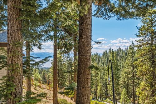 818 Jennifer St, Incline Village, NV, 89451-8623 | Card Image