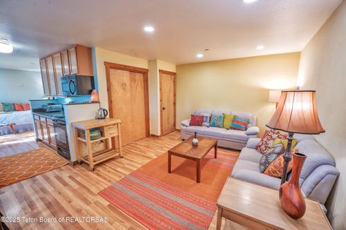 309-200 E Homestead Dr, Victor, ID, 83455-4777 | Card Image