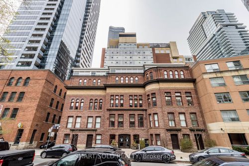 1612-11 St Joseph St, Toronto, ON, M4Y3G4 | Card Image