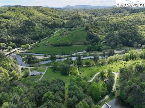 11 Knob Hill Dr, Todd, NC, 28684 | Card Image