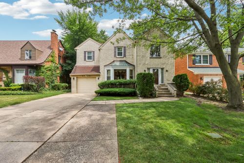 6741 N Ramona Ave, Lincolnwood, IL, 60712-3124 | Card Image