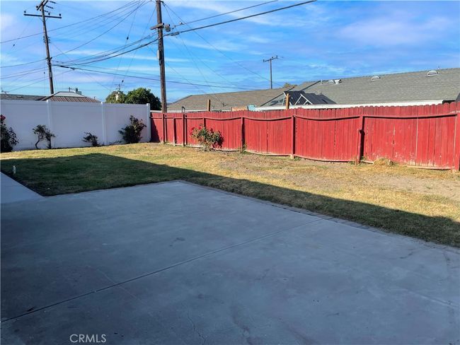 14332 Thunderbird Cir, House other with 4 bedrooms, 2 bathrooms and 2 parking in Huntington Beach CA | Image 16