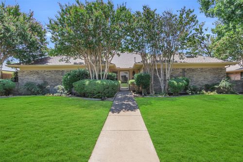 2208 Blue Cypress Dr, Richardson, TX, 75082-3320 | Card Image