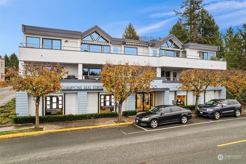 100-525 5th Avenue S, Edmonds, WA, 98020 | Card Image