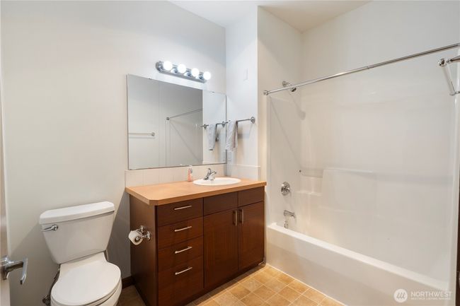 APT-307 - 910 Gladstone St, Condo with 3 bedrooms, 2 bathrooms and null parking in Bellingham WA | Image 21