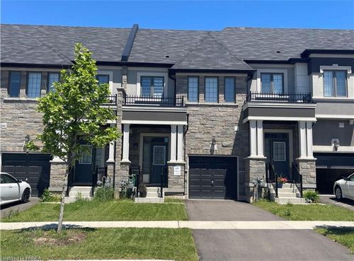7 Bilanski Farm Rd, Brantford, ON, N3S0J8 | Card Image