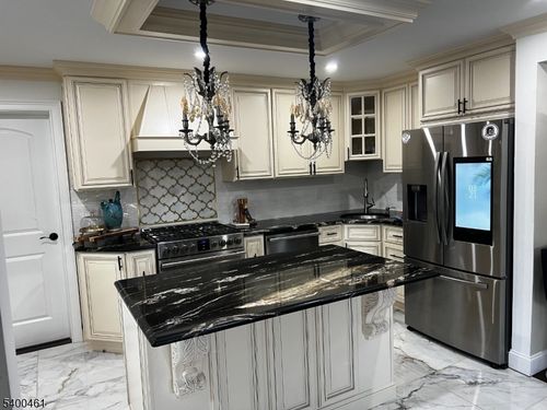 60 Dick St, Clifton, NJ, 07013-3011 | Card Image