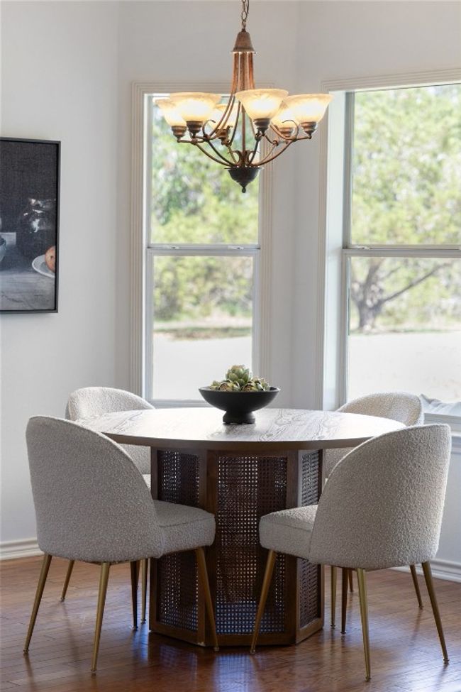The breakfast area is the 2nd dining area in the home. | Image 9