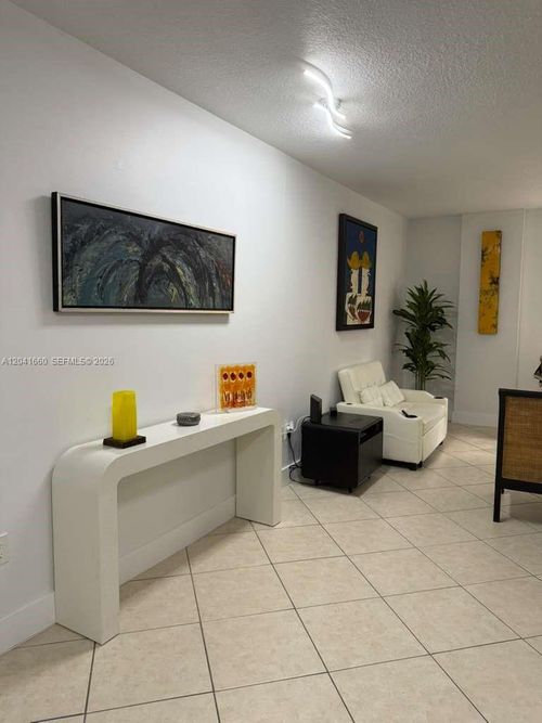 34-2630 Sw 28th St, Miami, FL, 33133-3869 | Card Image