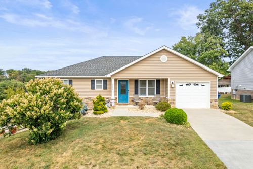 1300 Dulcimer Ln, GROTTOES, VA, 24441-2577 | Card Image