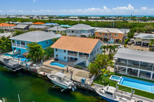 112 Bruce Ct, Marathon, FL, 33050-2916 | Card Image