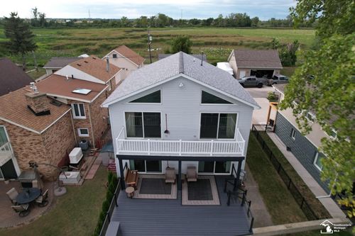 4803 Allen Cove Rd, Luna Pier, MI, 48157-9765 | Card Image