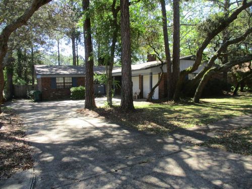 313 Somerset Dr, Fort Walton Beach, FL, 32547-3132 | Card Image