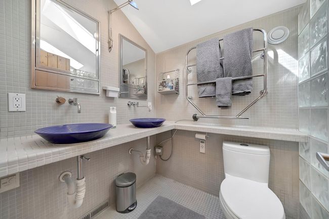 10820 Water St, House other with 2 bedrooms, 2 bathrooms and null parking in Amador City CA | Image 25