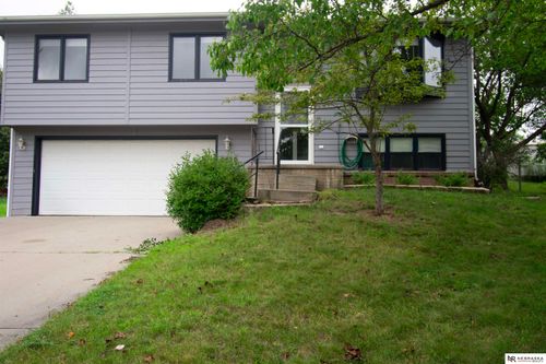 1520 N Gate Circle, Lincoln, NE, 68521 | Card Image