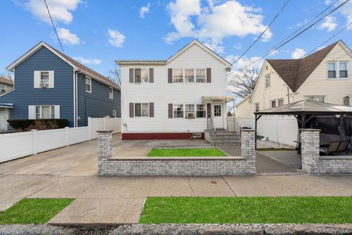 16934 144th Rd, Jamaica, NY, 11434-5930 | Card Image