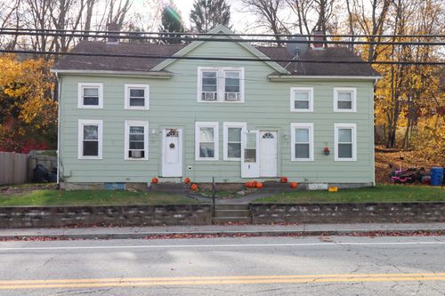 125 Main St, Baltic, CT, 06330-1325 | Card Image