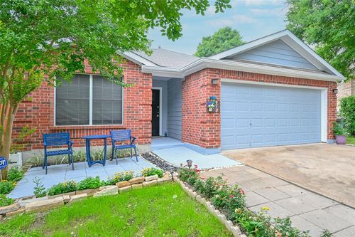 910 Rocking Spur Cv, Pflugerville, TX, 78660-4798 | Card Image