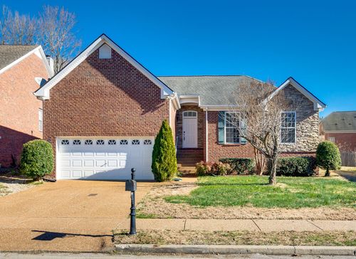 1304 W Running Brook Rd, Nashville, TN, 37209-5027 | Card Image