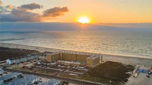 203-14810 Windward Dr, Corpus Christi, TX, 78418-8044 | Card Image