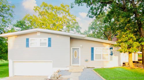 622 Lakeside Dr, Checotah, OK, 74426 | Card Image