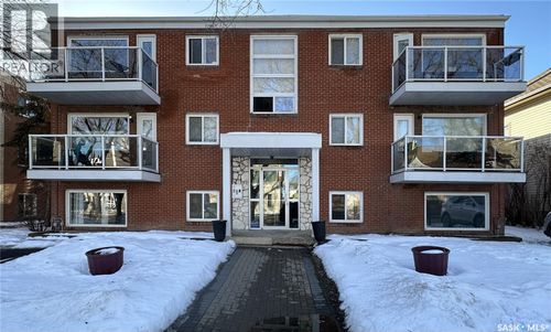 11-2060 Lorne St, Regina, SK, S4P2M2 | Card Image