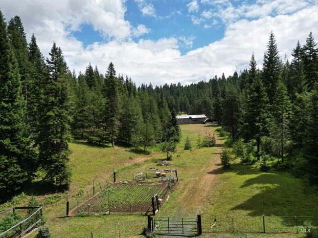 22848 Highway 11, House other with 3 bedrooms, 2 bathrooms and 4 parking in Weippe ID | Image 36