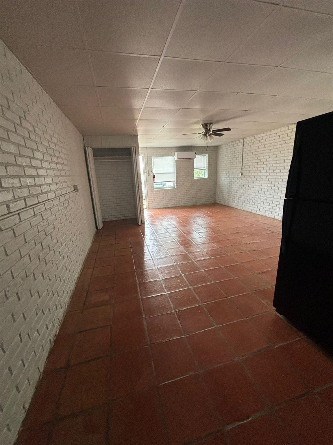 Residential Lease in Beeville 5
