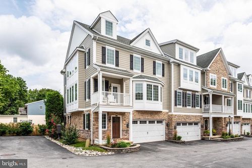 7 Grey Ct, BERWYN, PA, 19312-1826 | Card Image