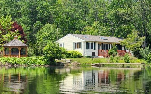 28 Farm Dr, Ashford, CT, 06278-1219 | Card Image