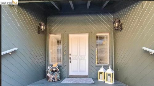 2524 Cattlemans Trl, South Lake Tahoe, CA, 96150-7436 | Card Image