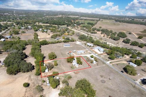 unit-c-1411 Democrat St, Blanco, TX, 78606-5847 | Card Image