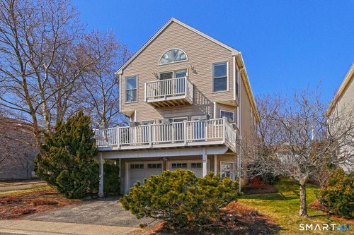 84 Hillside Ave, Milford, CT, 06460-7809 | Card Image