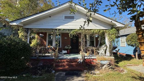 1020 S 8th St, Wilmington, NC, 28401-5804 | Card Image