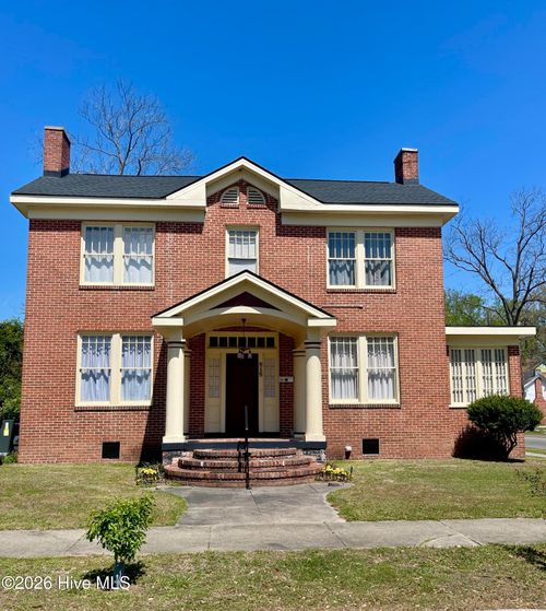 515 E Walnut St, Goldsboro, NC, 27530-4933 | Card Image