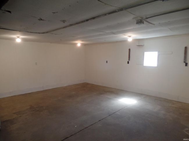 195 W Minella St, House other with 2 bedrooms, 1 bathrooms and null parking in Lyons IN | Image 12