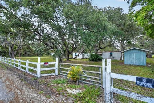 7505 274th St E, MYAKKA CITY, FL, 34251-9285 | Card Image
