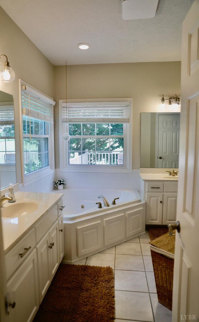 1061 Cedar Sky Ct, House other with 4 bedrooms, 4 bathrooms and null parking in Forest VA | Image 18