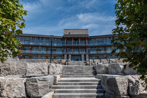 107-99 Louisa St, Fenelon Falls, ON, K0M1N0 | Card Image