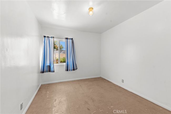 11909 Lowemont St, House other with 2 bedrooms, 1 bathrooms and 2 parking in Norwalk CA | Image 12