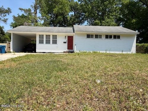 508 Henderson Dr, Jacksonville, NC, 28540-4906 | Card Image