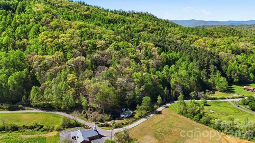1200 Barkers Creek Road, Whittier, NC, 28789 | Card Image