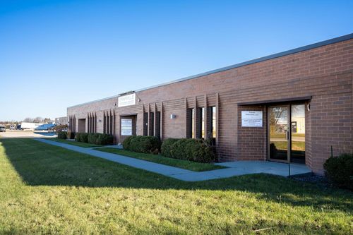 ste-b101-9312 N 107th St, Milwaukee, WI, 53224-1121 | Card Image