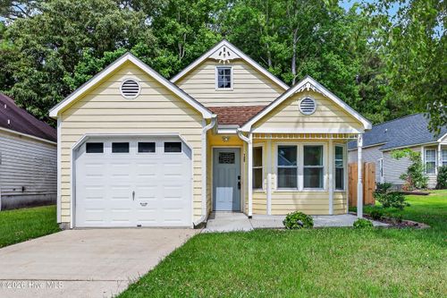 123 Basswood Ct, Jacksonville, NC, 28546-4547 | Card Image