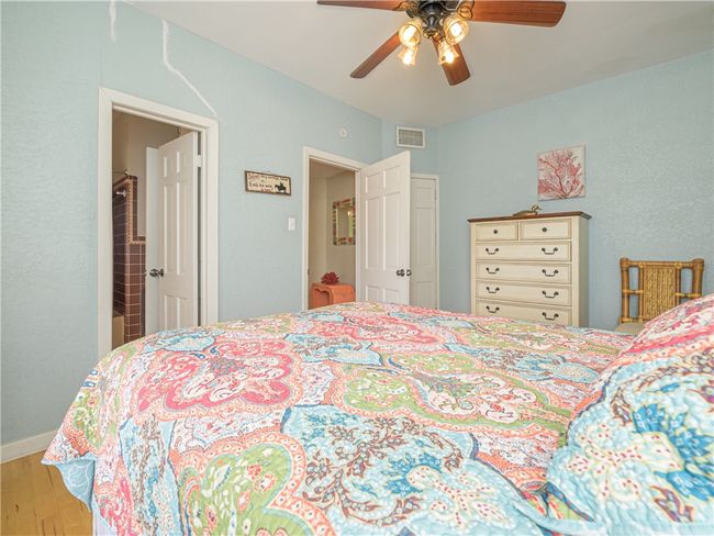 1170 S Virginia St, House other with 4 bedrooms, 4 bathrooms and null parking in Port Lavaca TX | Image 31