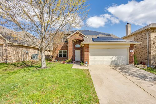 10020 Chrysalis Dr, Fort Worth, TX, 76131-4295 | Card Image