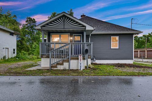 1011 Marquette Rd, Lake Station, IN, 46405 | Card Image