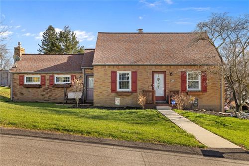 127 Hoffman St, Glenshaw, PA, 15116-2226 | Card Image