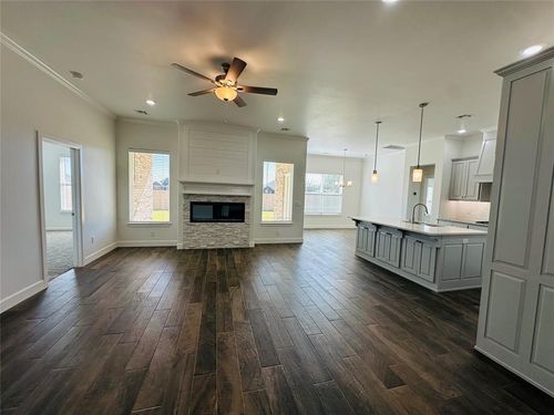 2900 Summit Hill Rd, Norman, OK, 73071-4110 | Card Image